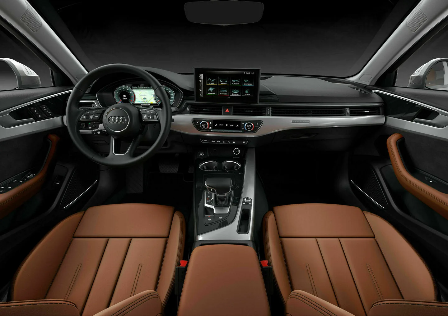 Audi A4 – khoang lái