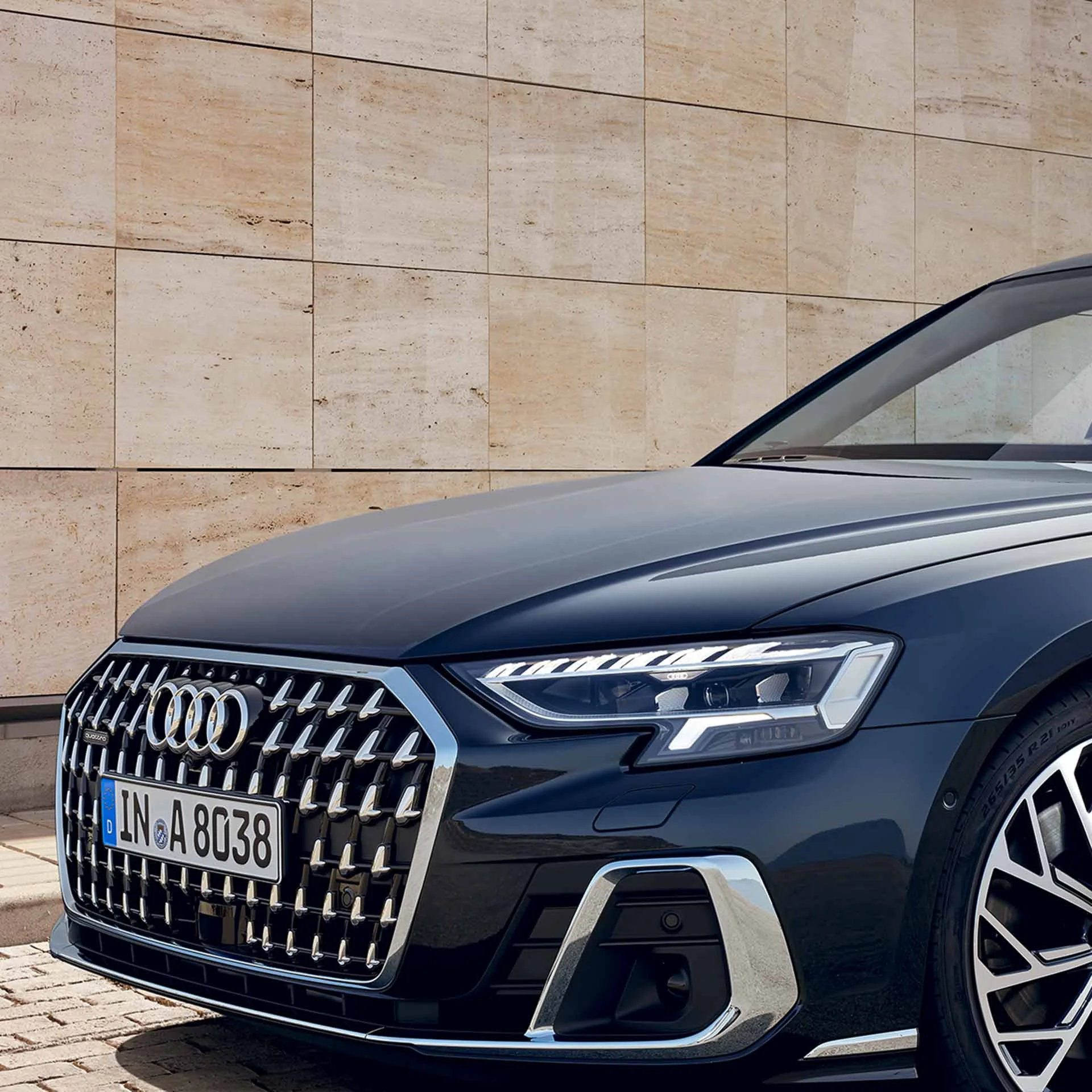 Audi A8 L – lưới tản nhiệt