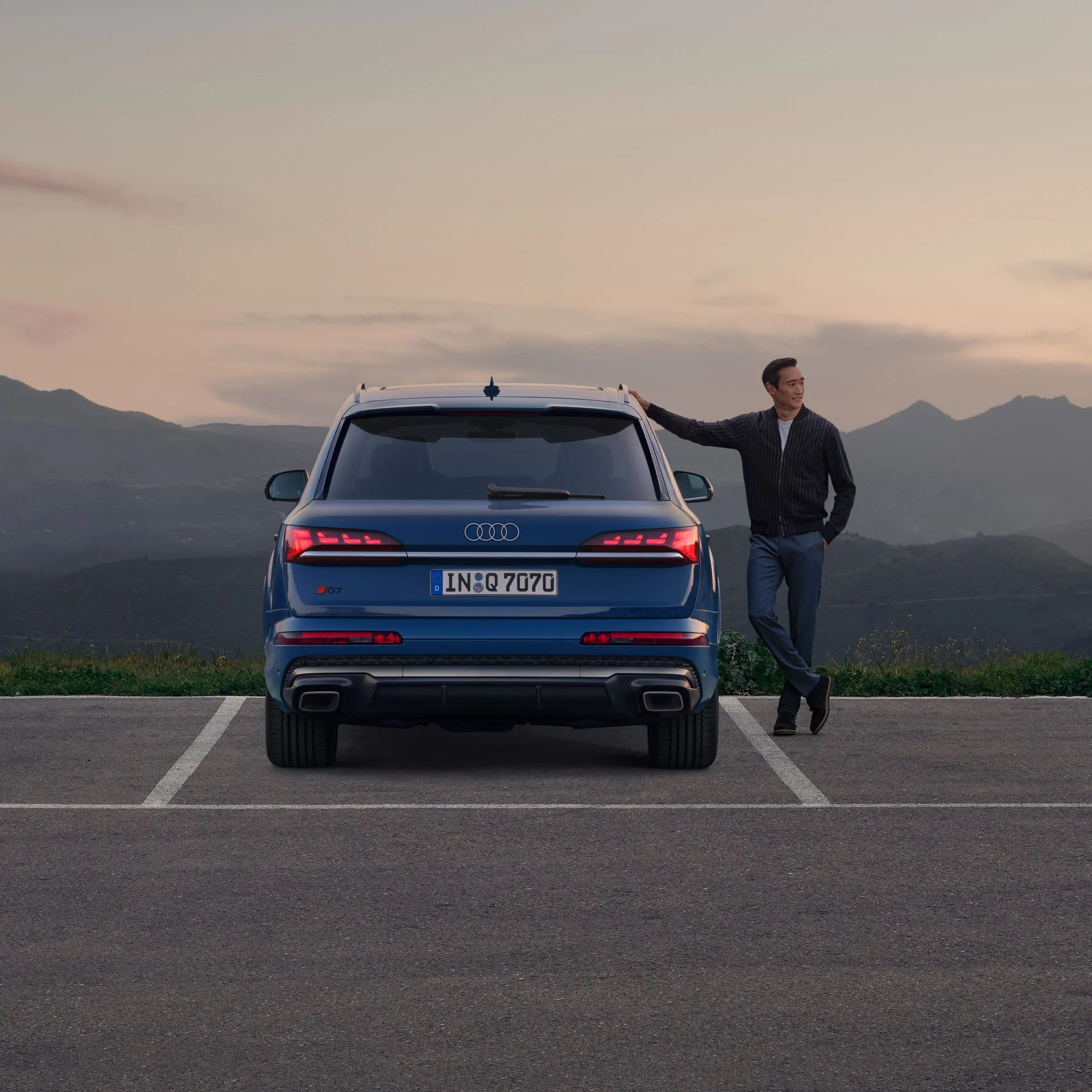 Audi Q7 – đuôi xe