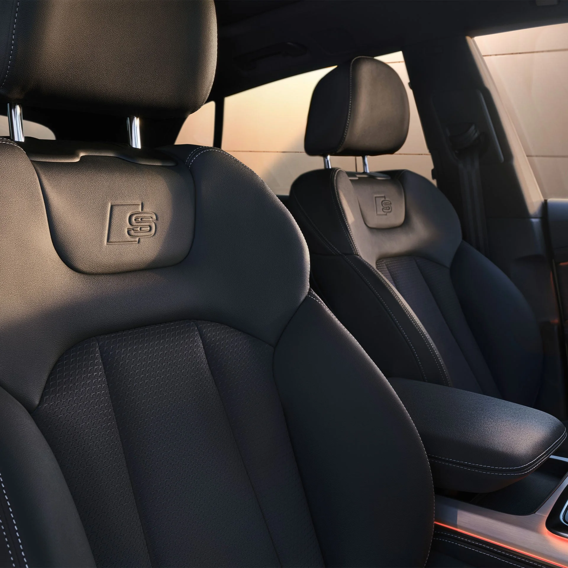 Audi Q8 – ghế ngồi