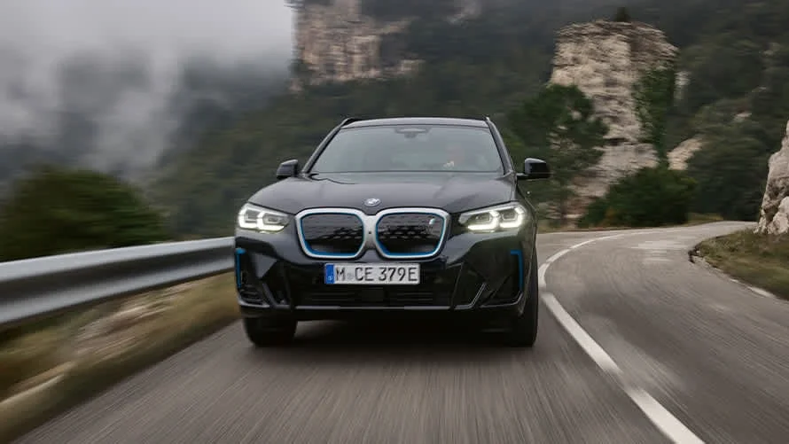 BMW iX3 – ảnh đại diện