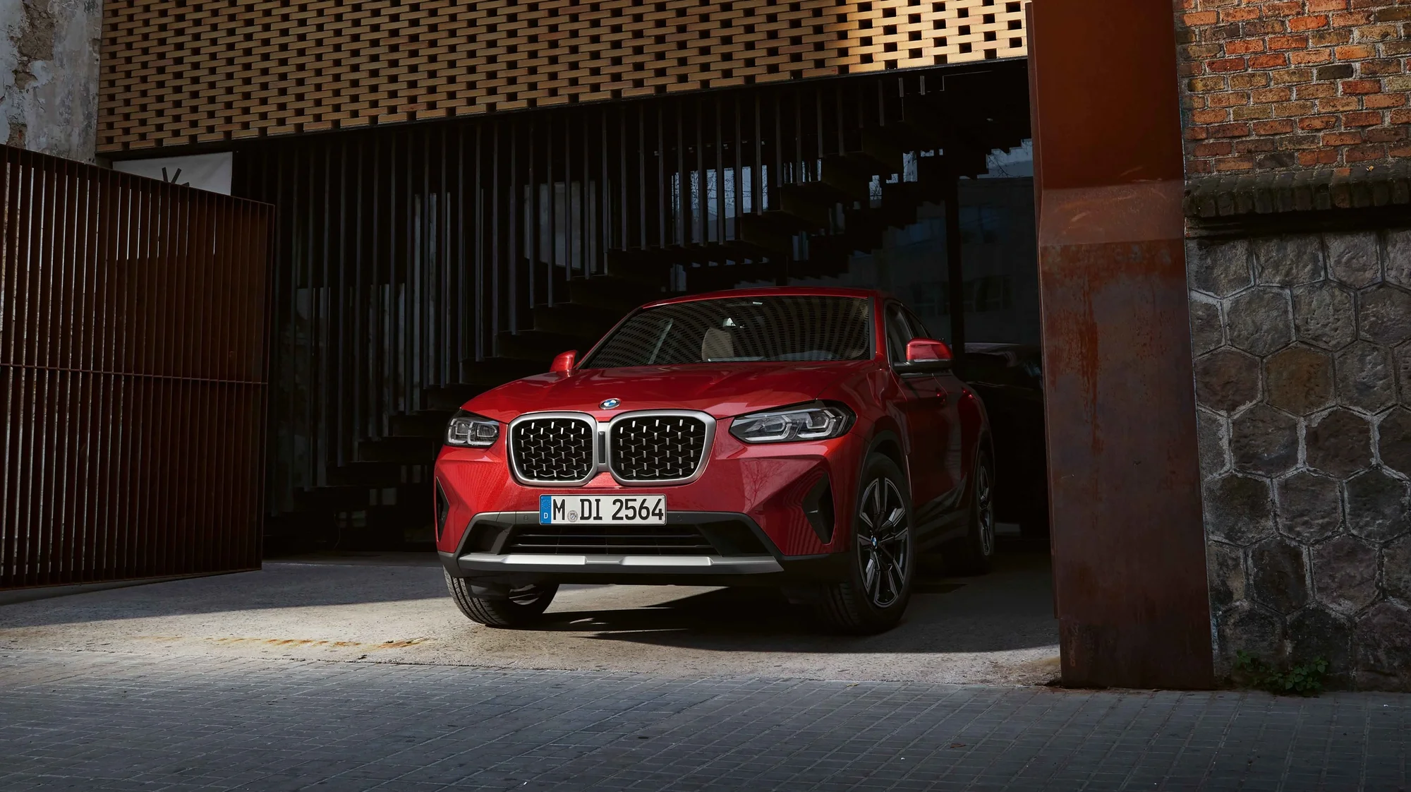 BMW X4 – ảnh đại diện