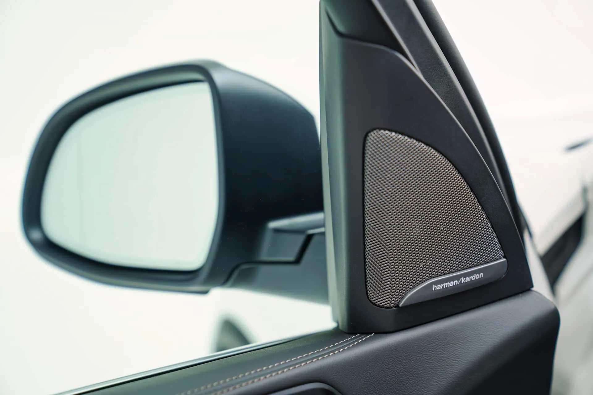 BMW X5 – loa Bowers & Wilkins