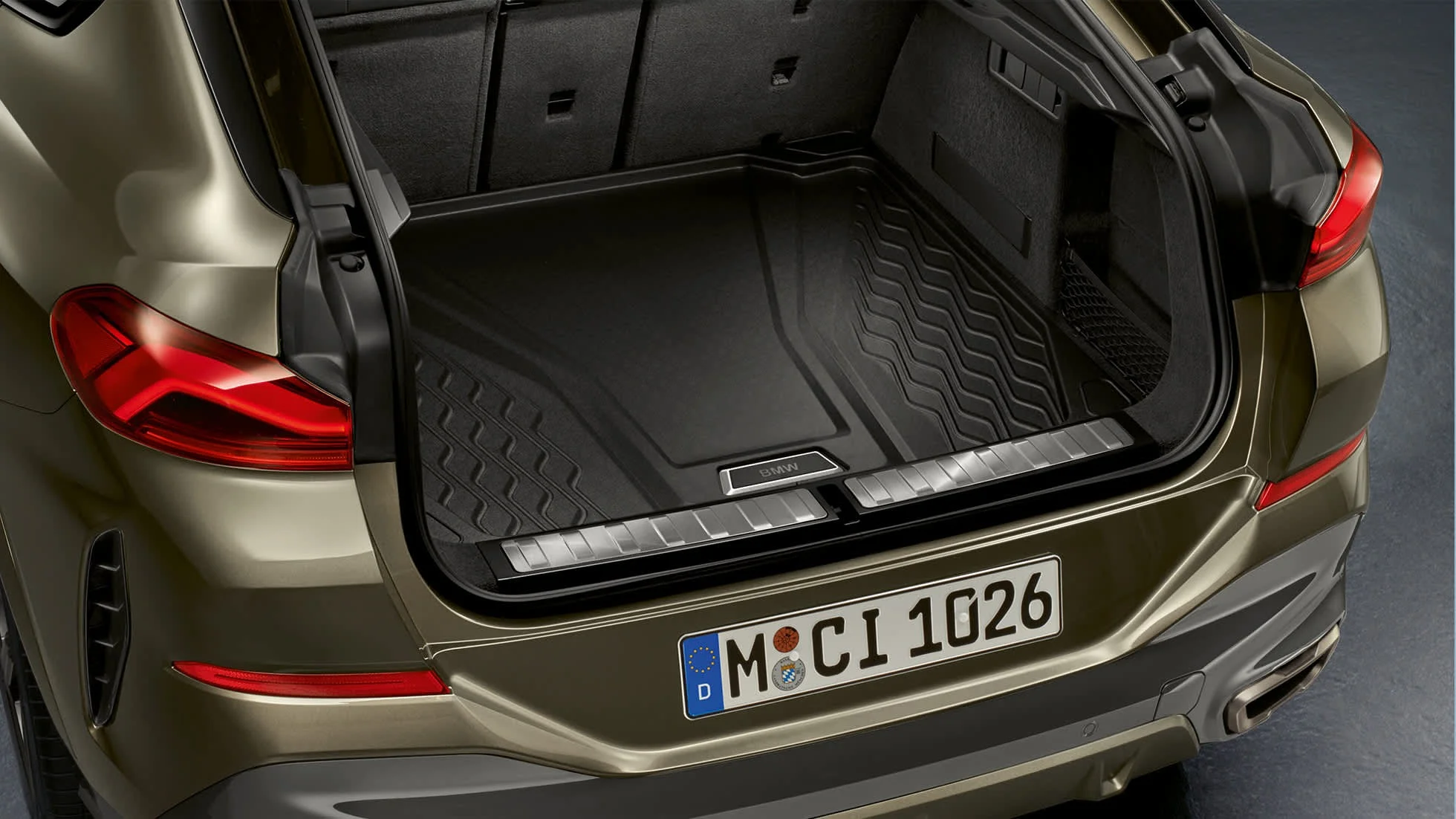 BMW X6 – khoang hành lý