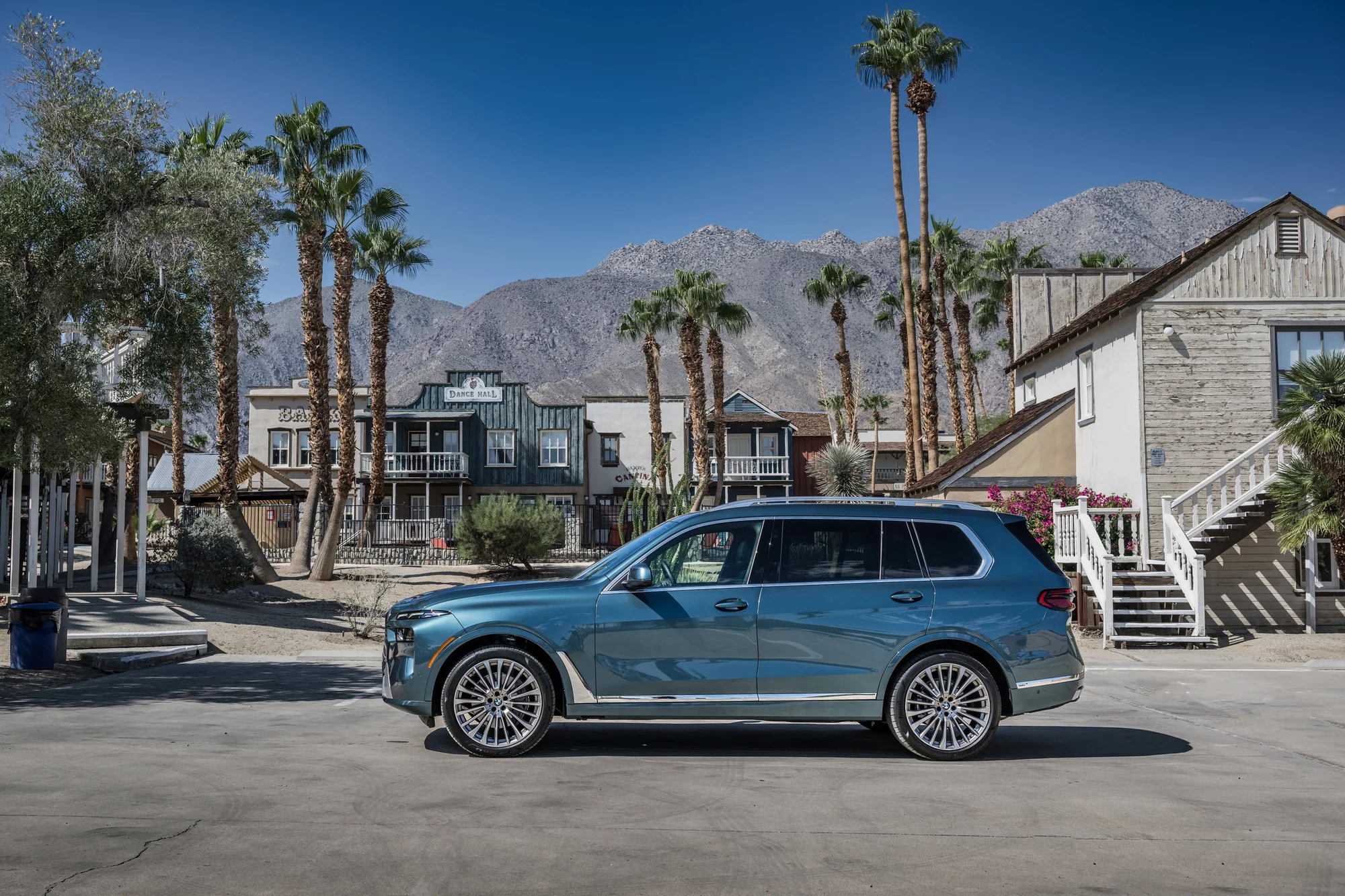 BMW X7 – thân xe