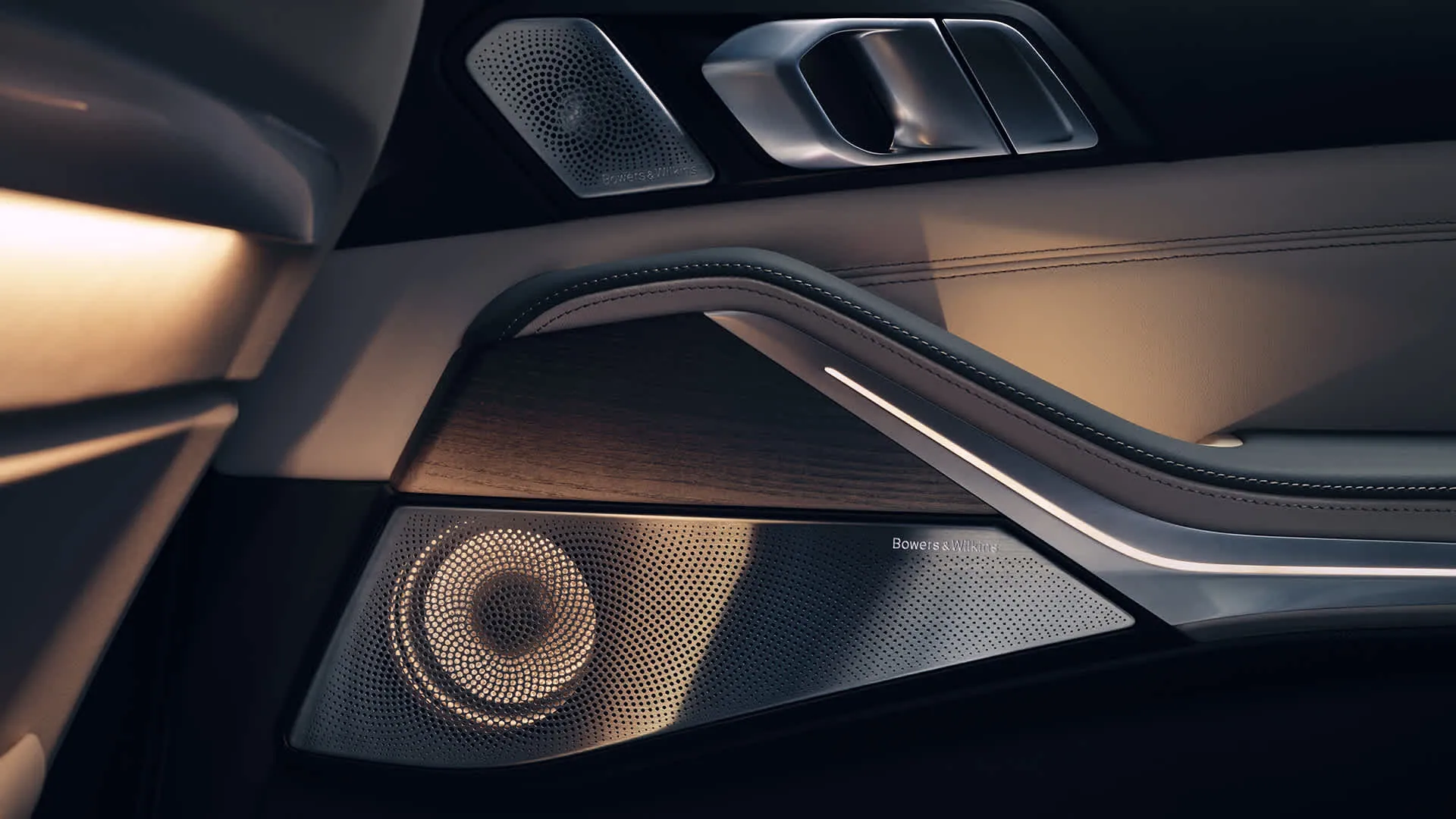 BMW X7 – loa