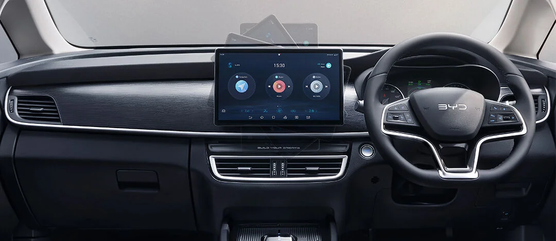 BYD M6 – bảng táp-lô