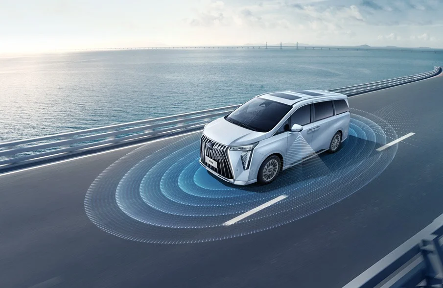 GAC M8 – hỗ trợ lái