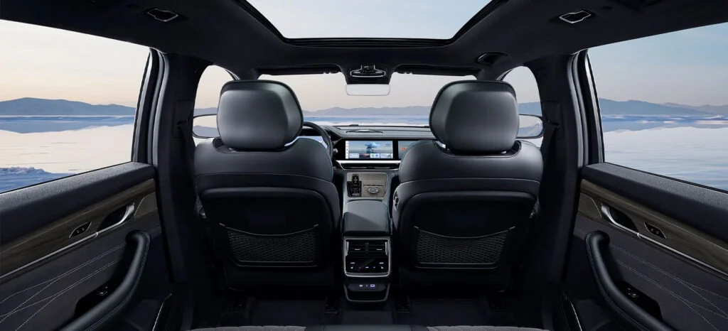 Geely Monjaro – khoang cabin