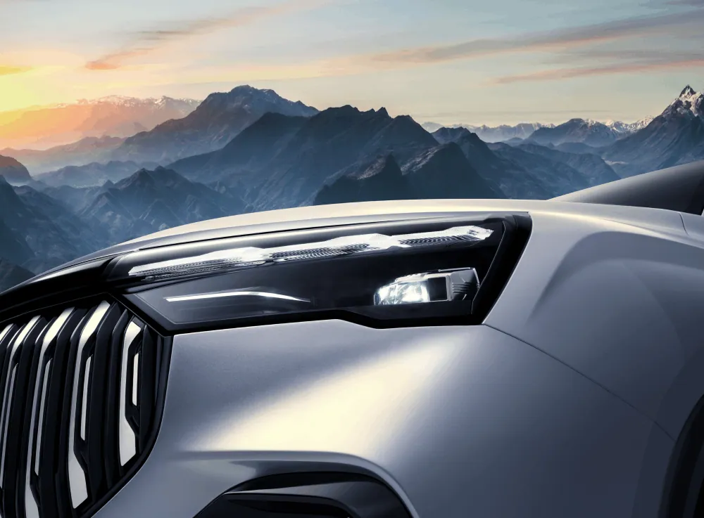 Geely Okavango – cụm đèn pha