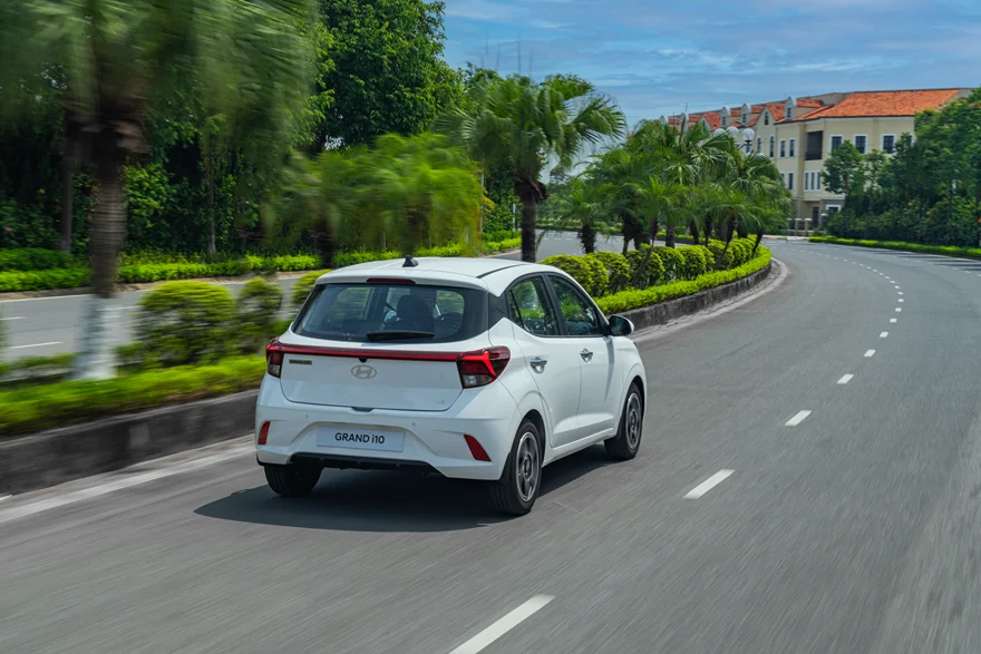 Hyundai Grand i10 – vận hành