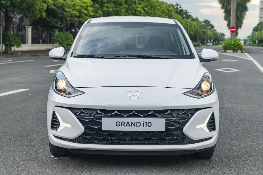 Hyundai Grand i10 – đầu xe