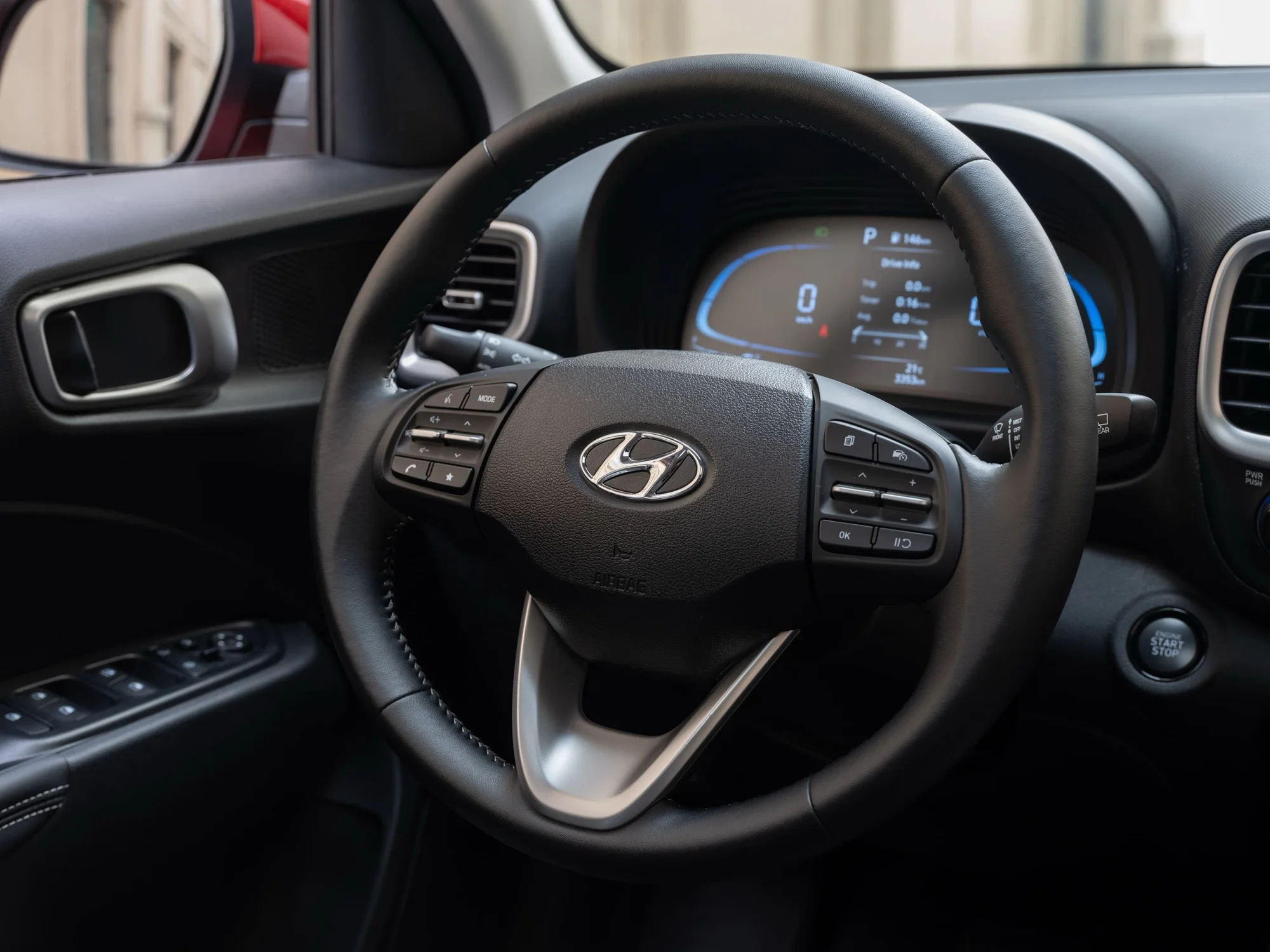 Hyundai Venue – khoang lái
