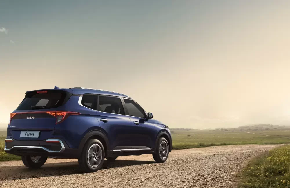 Kia Carens – hàng ghế sau