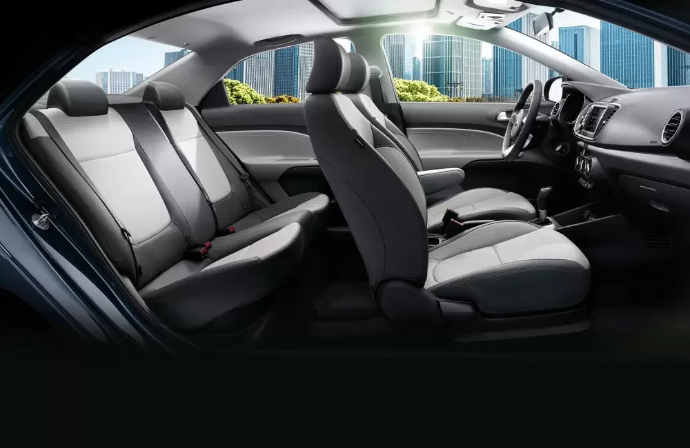 Kia Soluto – nội thất