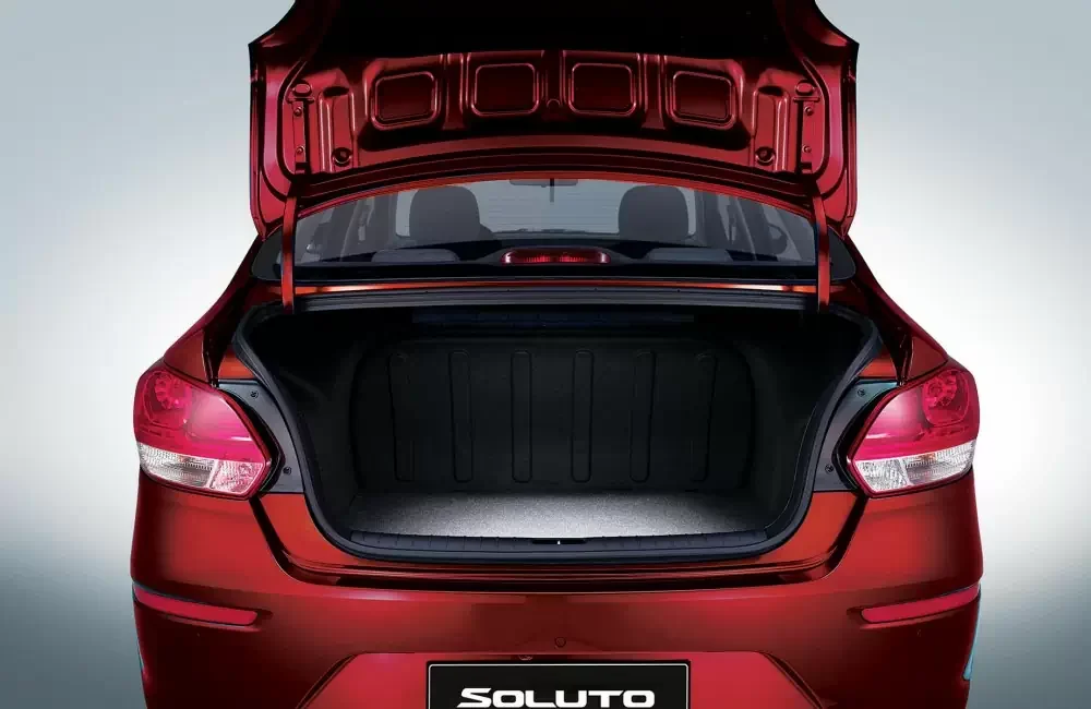 Kia Soluto – khoang hành lý