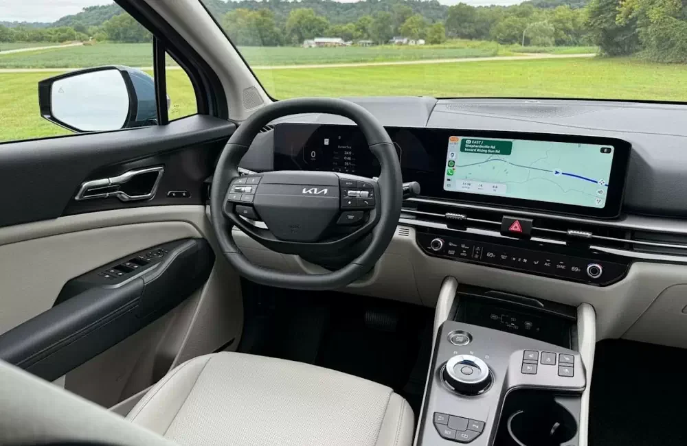 Kia Sportage – khoang lái
