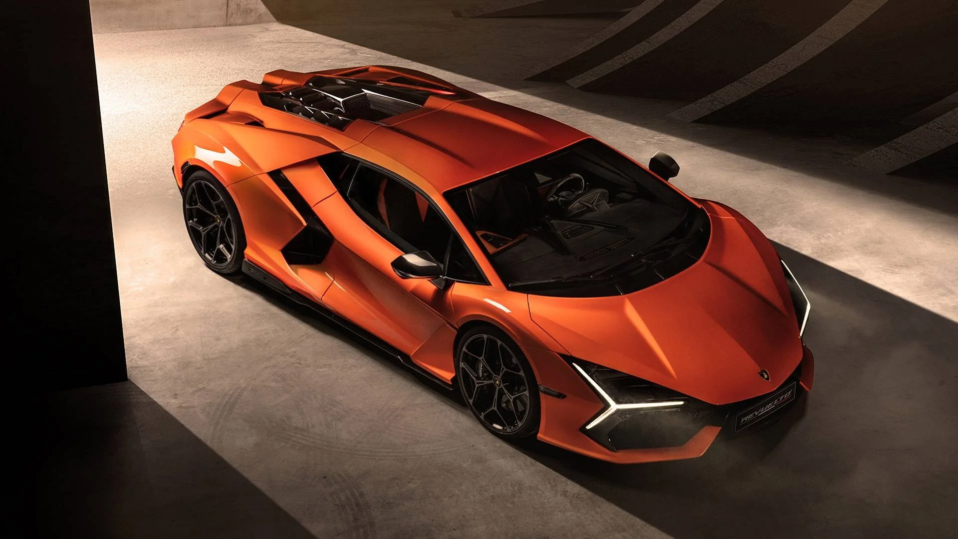 Lamborghini Revuelto – ảnh đại diện