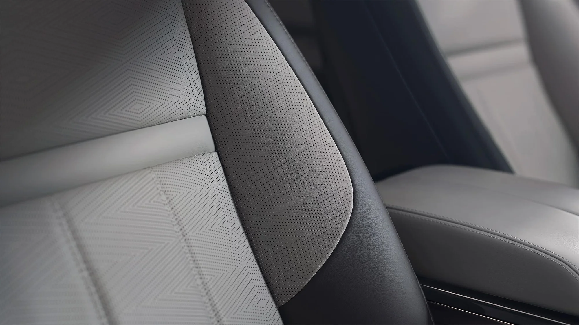 Range Rover Evoque – ghế ngồi