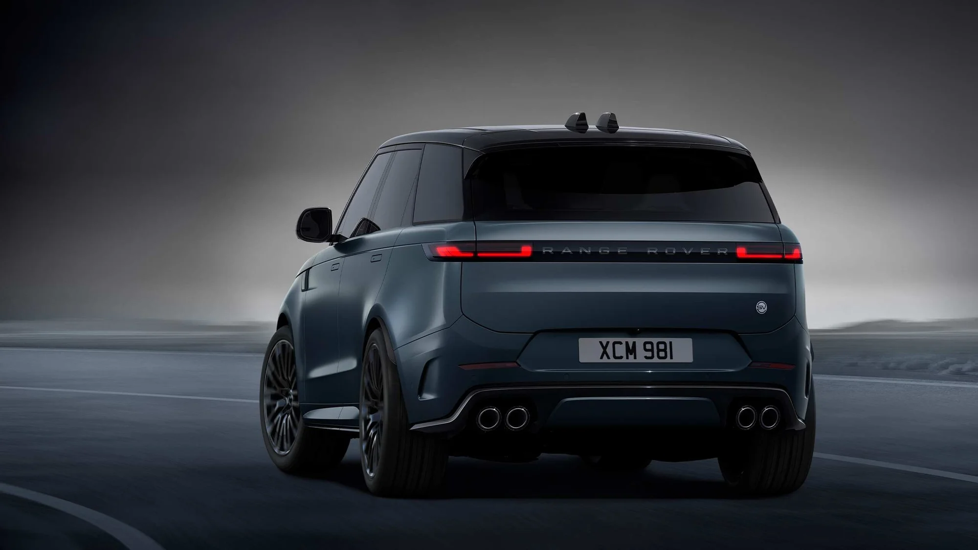 Range Rover Sport – đuôi xe
