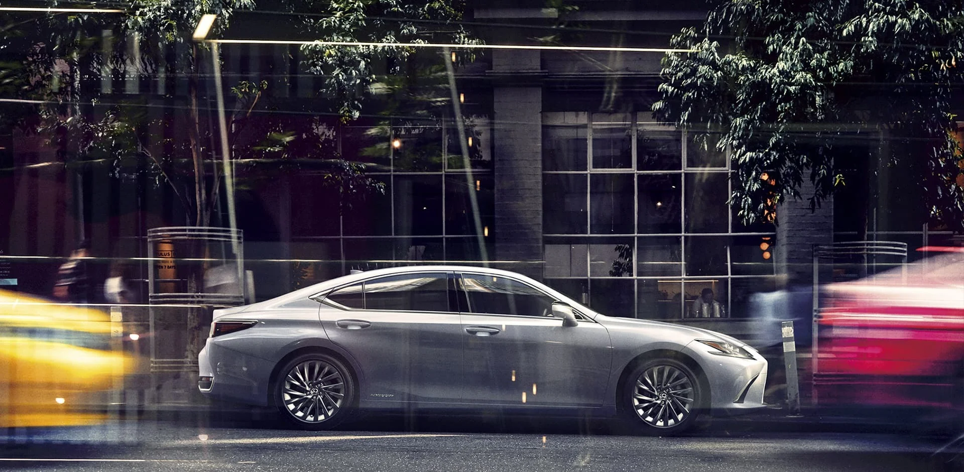 Lexus ES – thân xe
