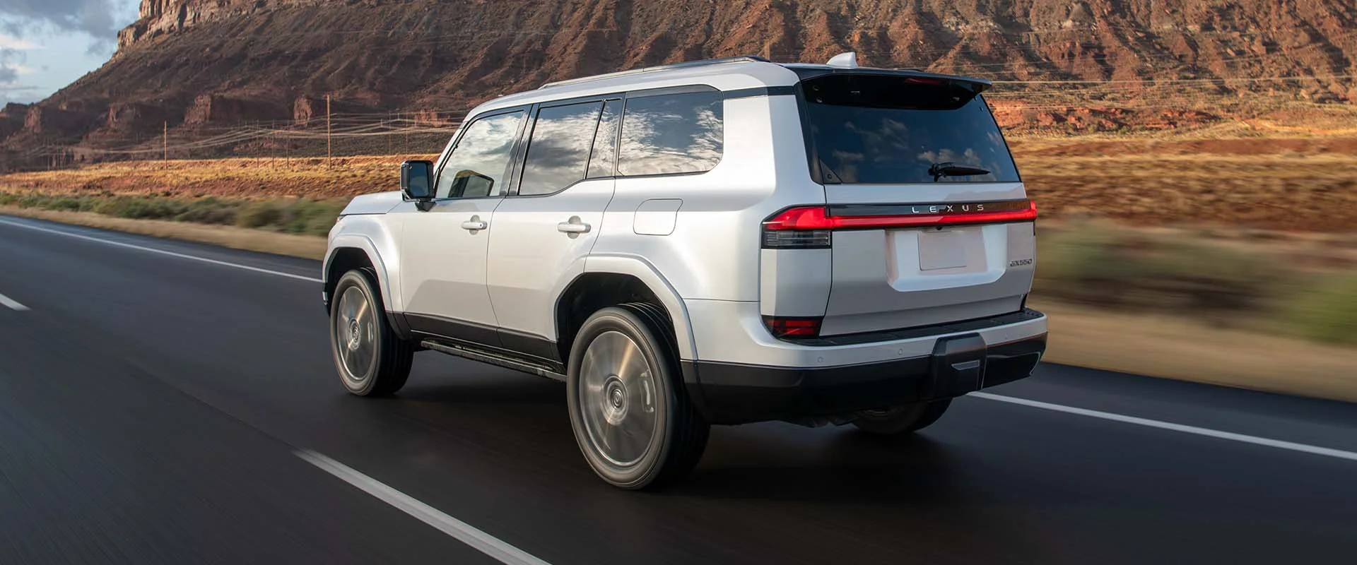 Lexus GX – đuôi xe