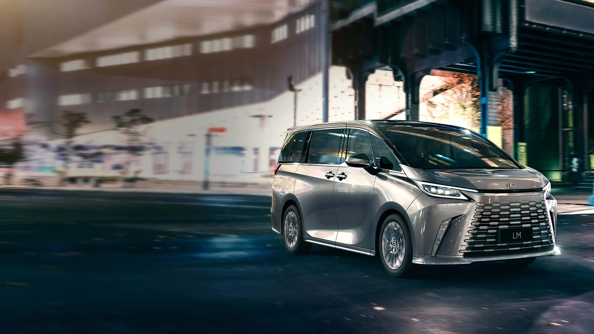Lexus LM – buổi tối
