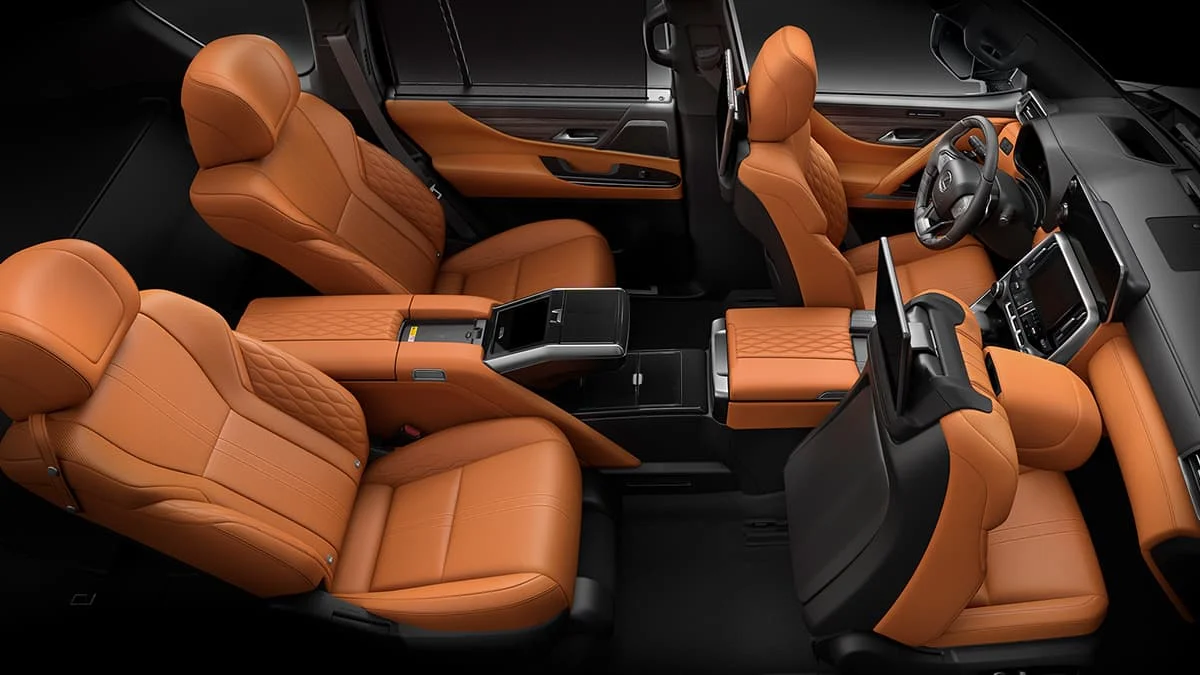 Lexus LX – khoang cabin