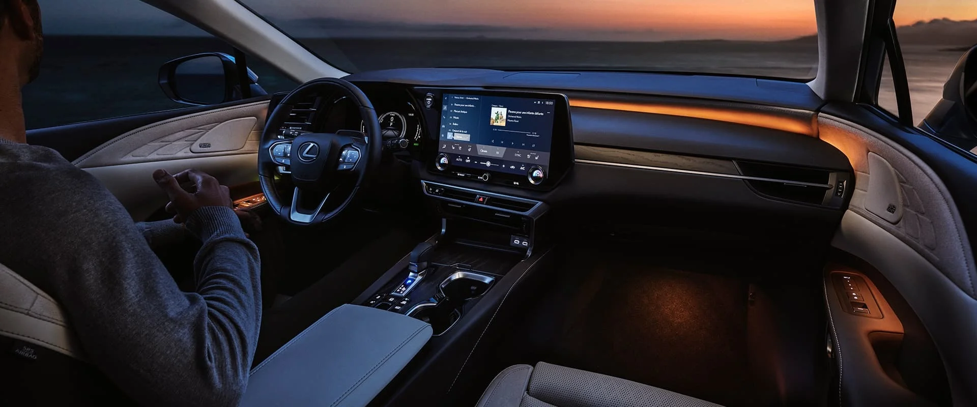 Lexus RX – nội thất