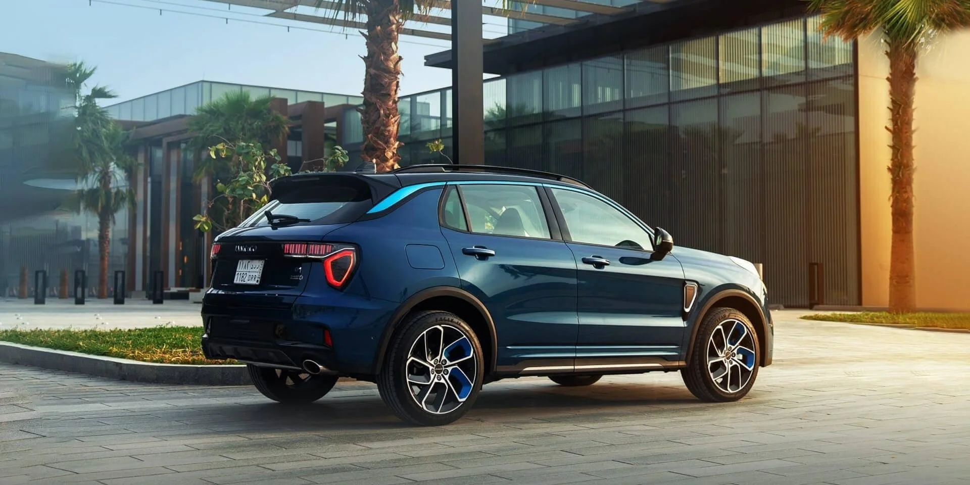 Lynk & Co 01 – đuôi xe
