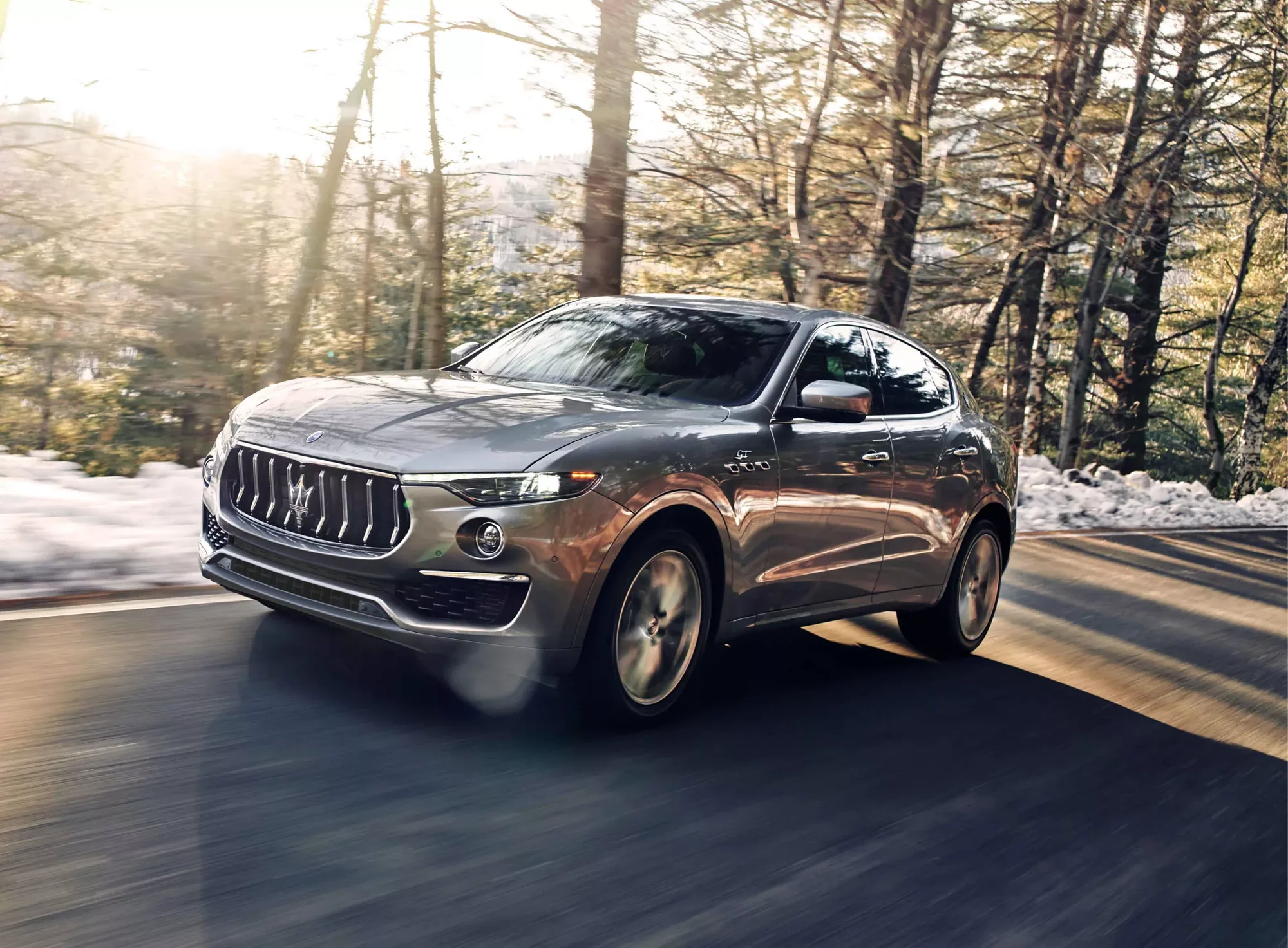 Maserati Levante – đường tuyết