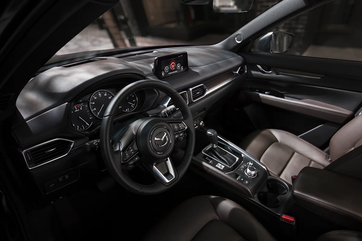 Mazda CX-5 – khoang lái