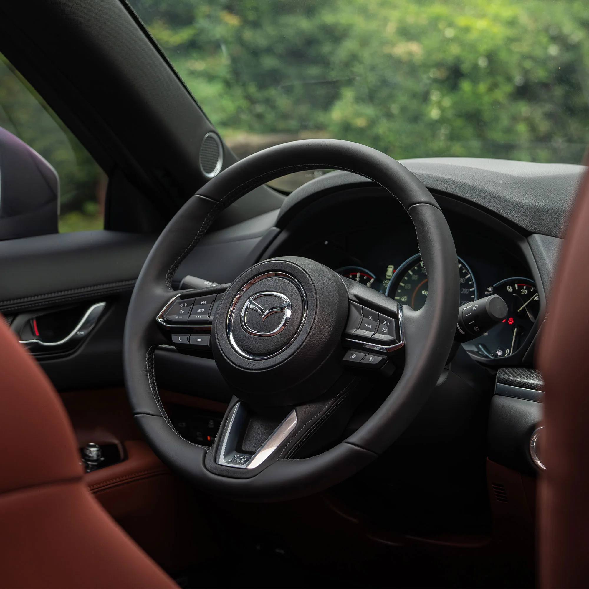Mazda CX-8 – khoang lái
