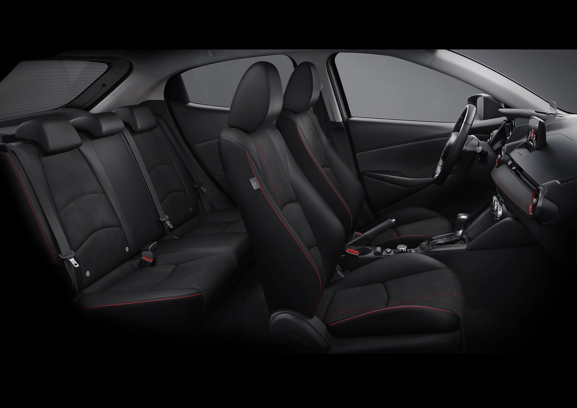 Mazda2 – hàng ghế sau