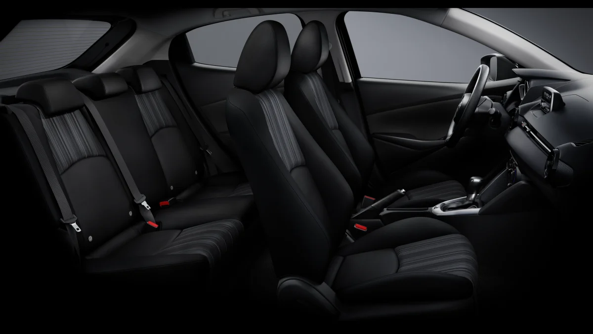 Mazda2 – nội thất