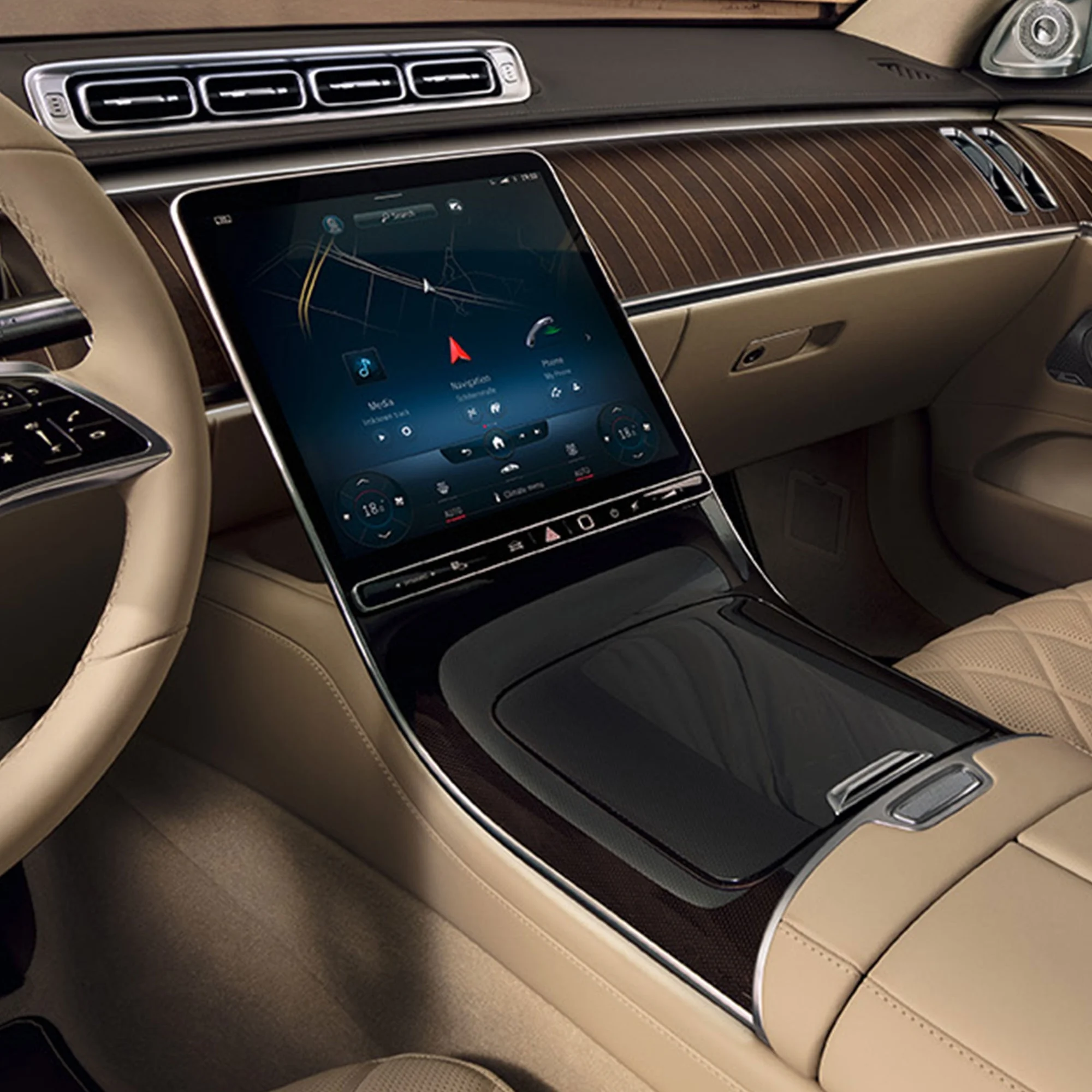 Mercedes-Benz S-Class – hình ảnh nổi bật