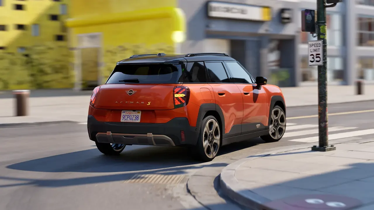 MINI Aceman – đuôi xe
