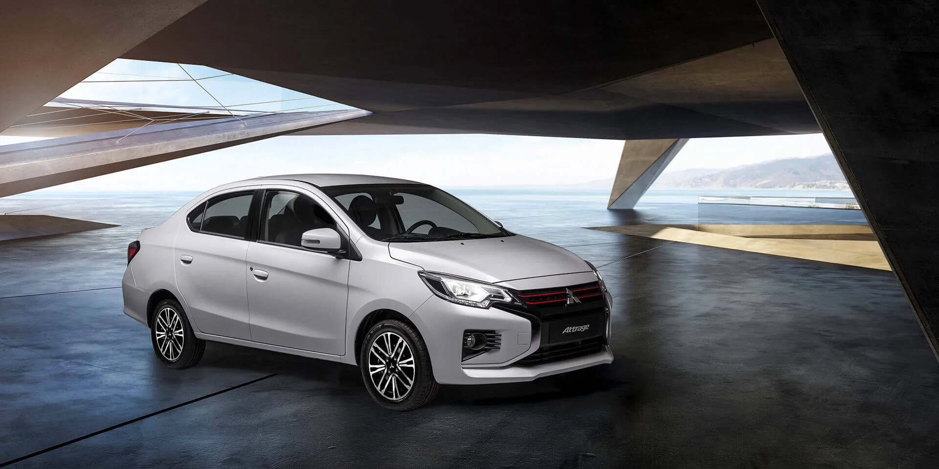 Mitsubishi Attrage – góc nghiêng trước