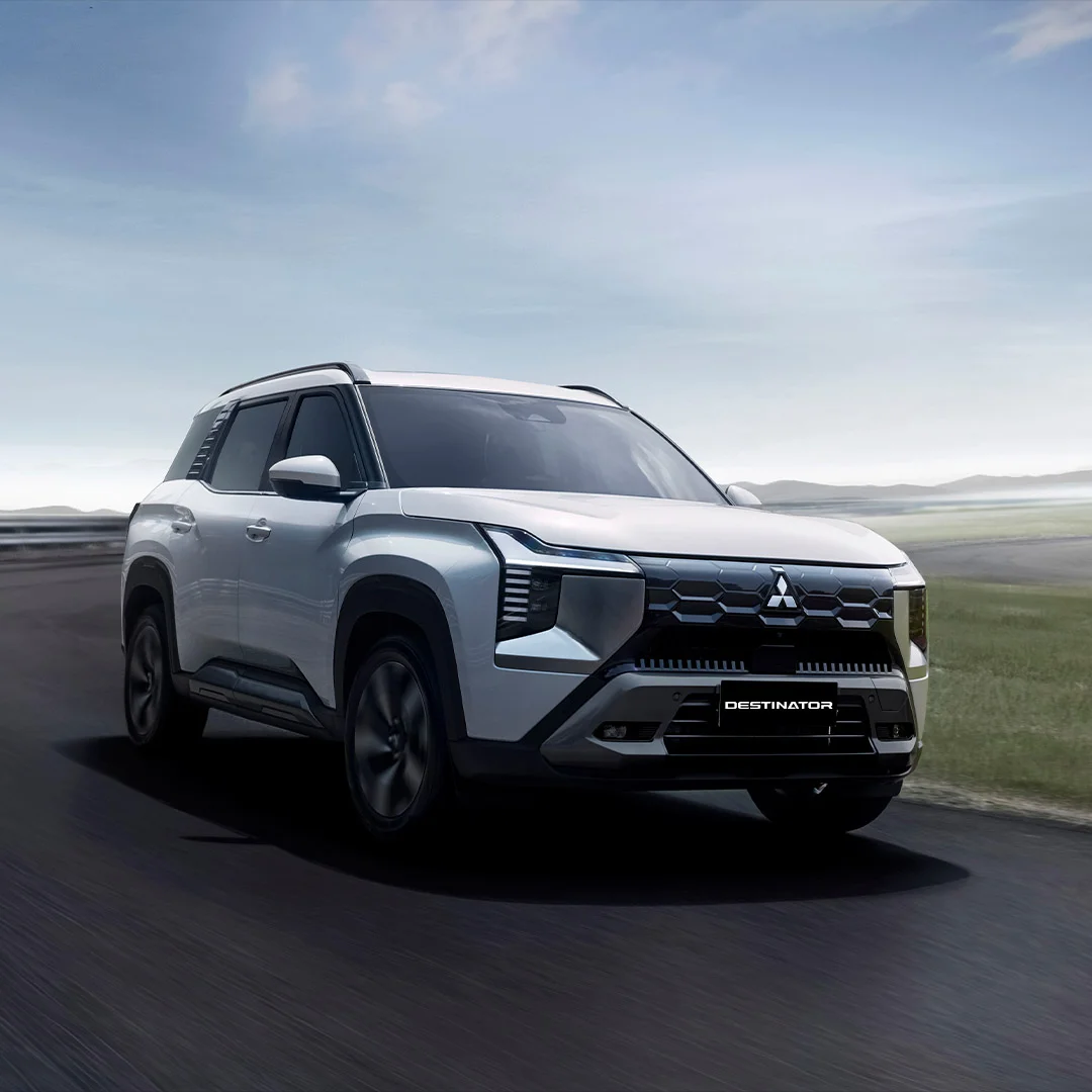 Mitsubishi Destinator – góc nghiêng trước