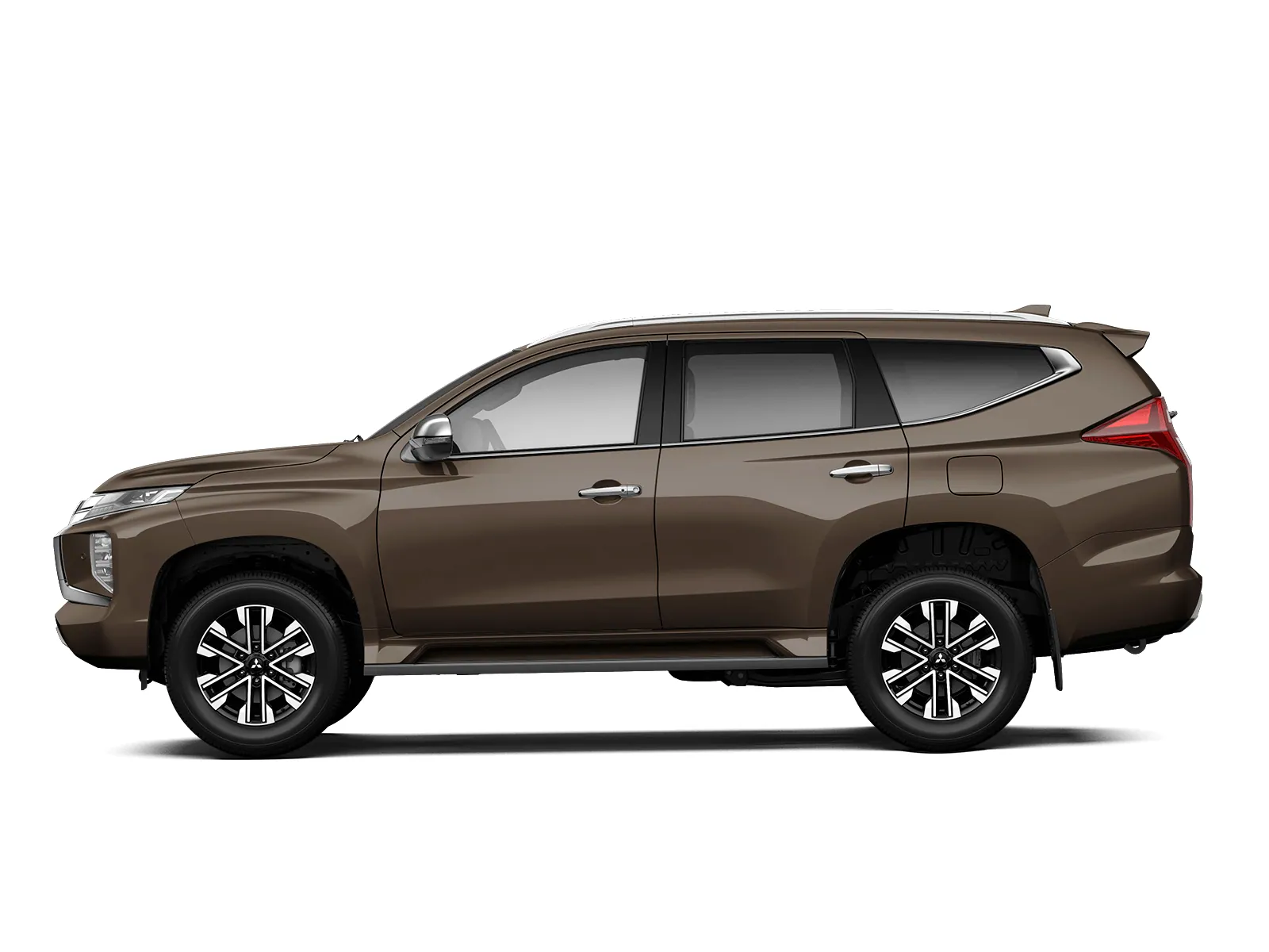 Mitsubishi Pajero Sport – thân xe