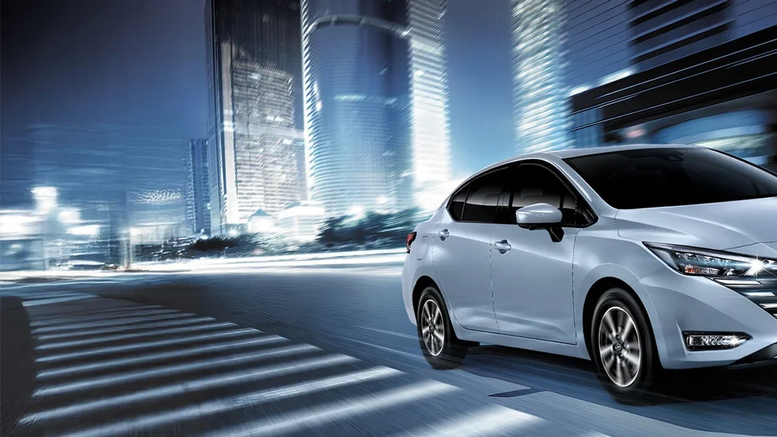 Nissan Almera – vận hành trên phố
