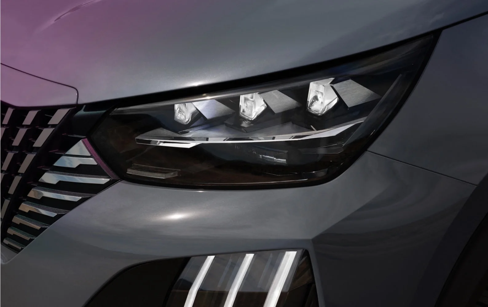 Peugeot 2008 – cụm đèn pha