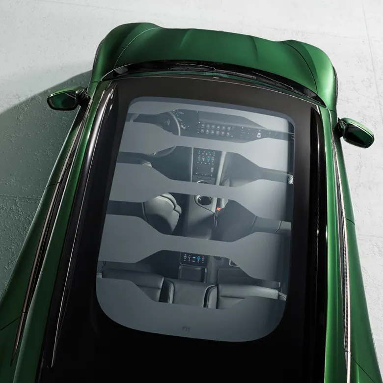 Porsche Taycan Cross Turismo – cửa sổ trời toàn cảnh