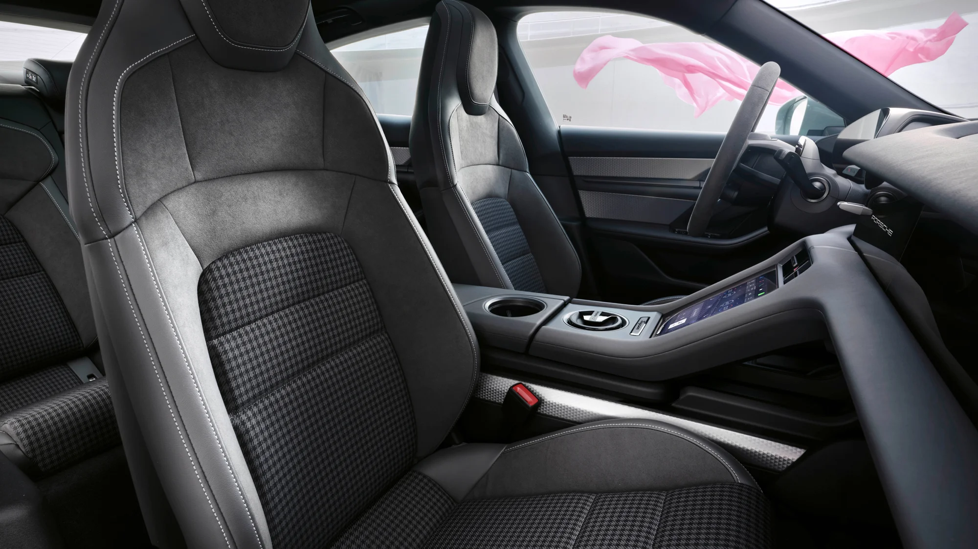 Porsche Taycan – ghế ngồi
