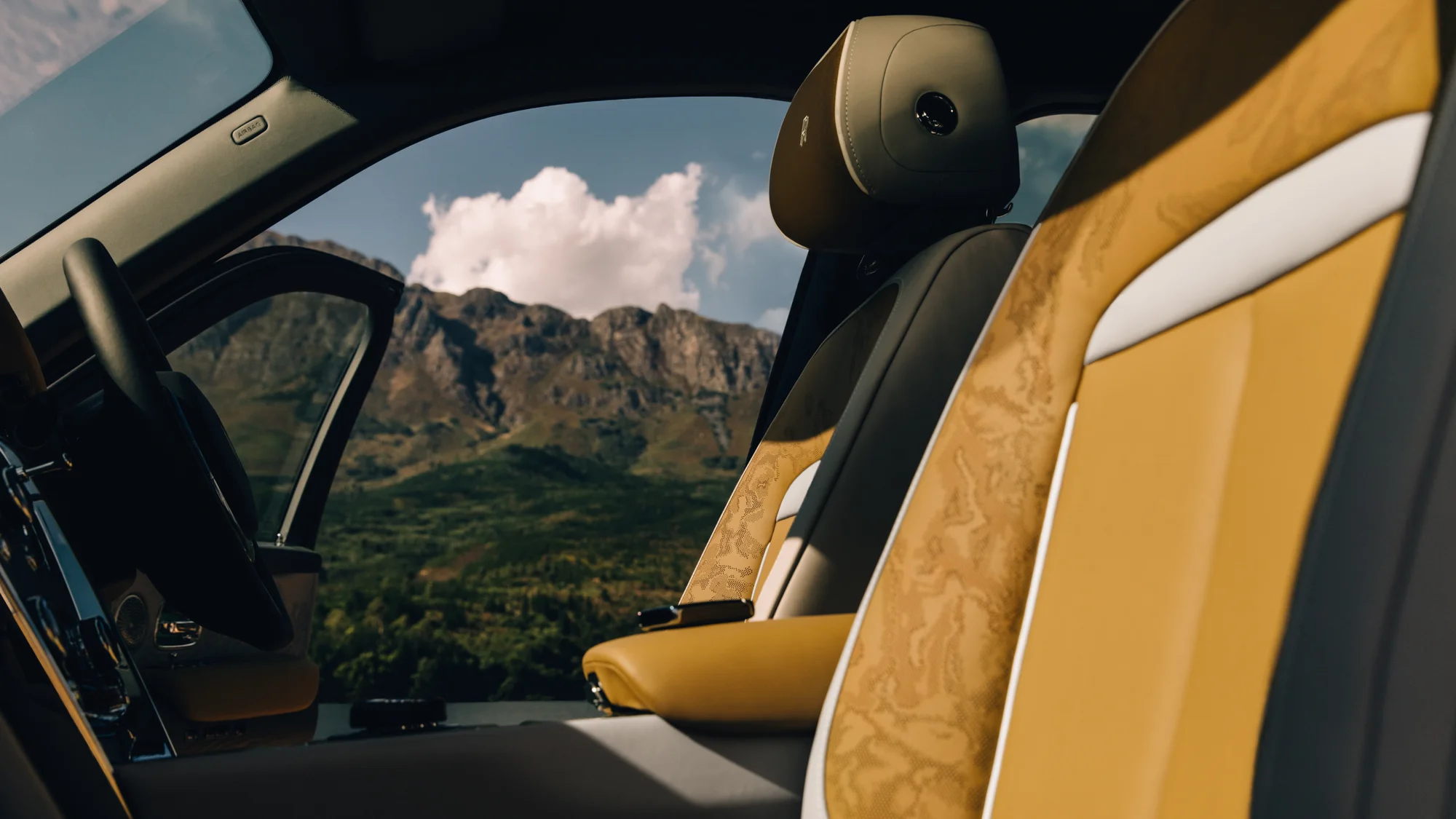 Rolls-Royce Cullinan – nội thất