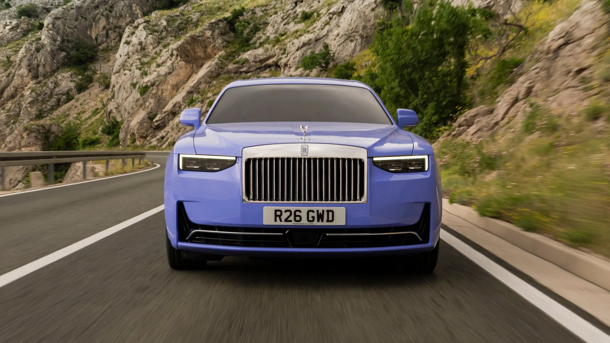 Rolls-Royce Ghost – đầu xe