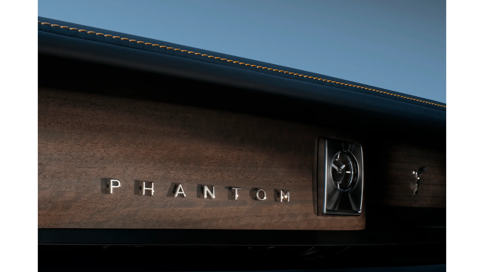 Rolls-Royce Phantom – chi tiết
