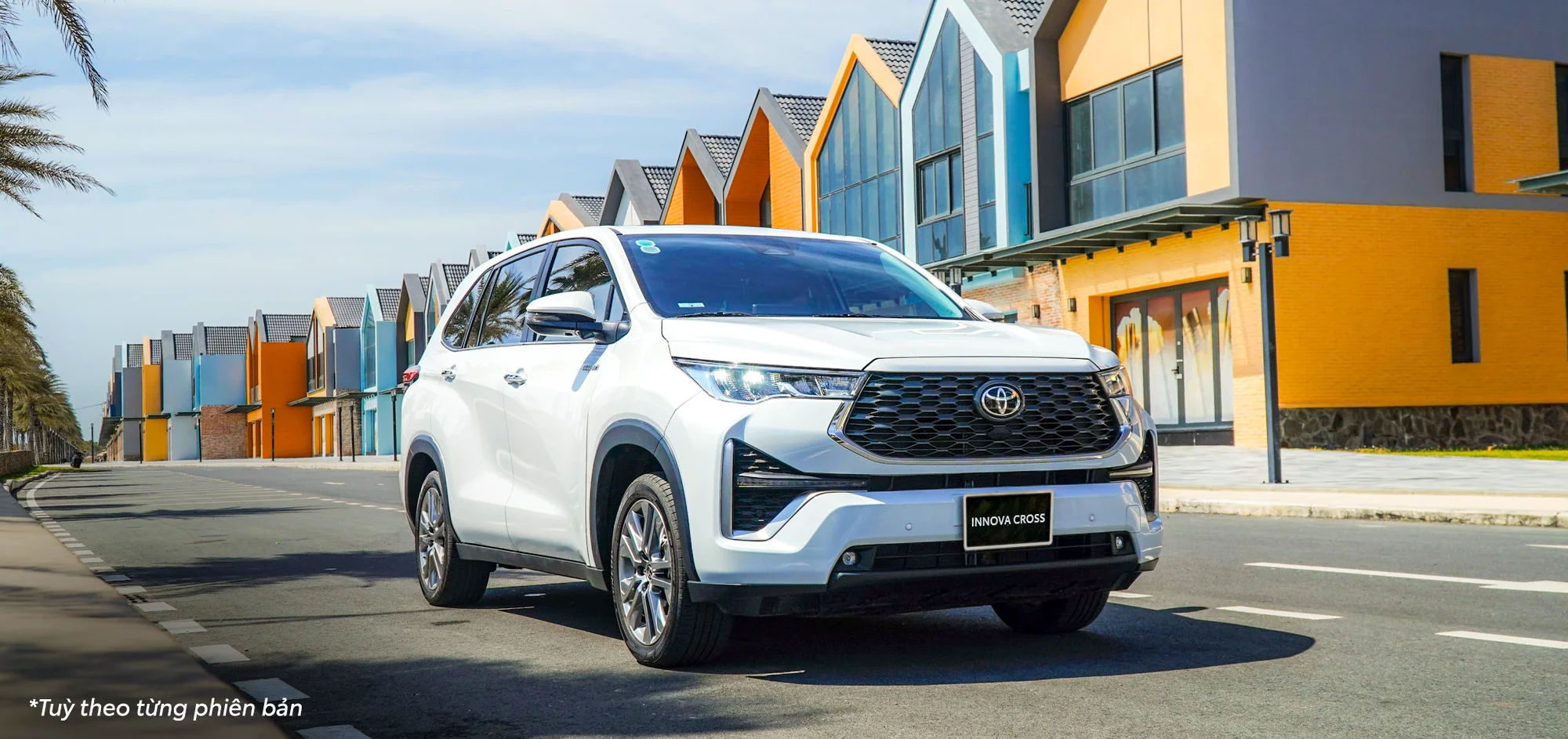 Toyota Innova Cross – góc nghiêng trước