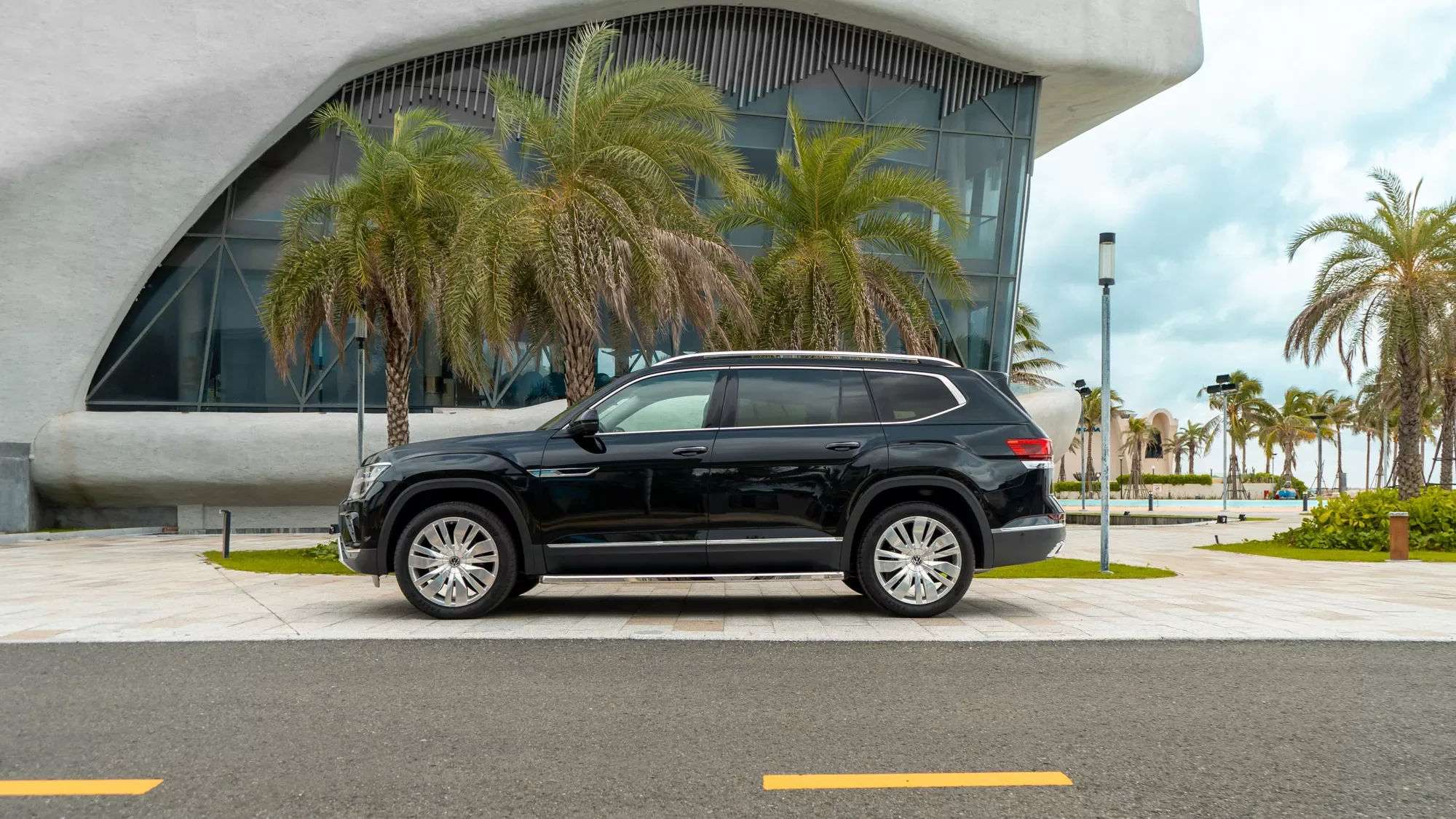 Volkswagen Teramont – thân xe nhìn ngang