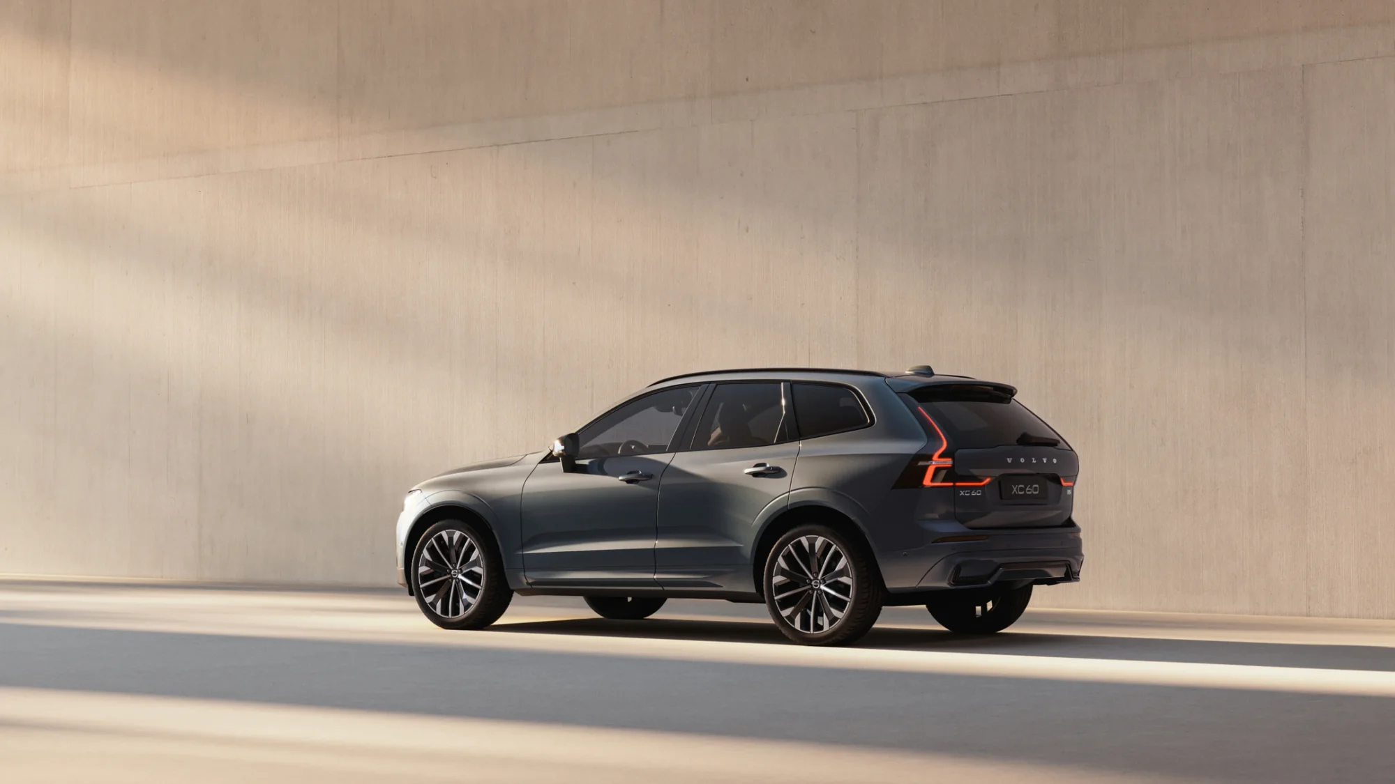 Volvo XC60 – góc nghiêng sau